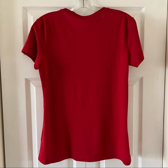 Boston Red Sox Women’s V Neck T-Shirt Red Nike Dri-fit - Picture 4 of 6